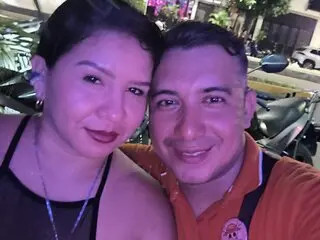 AdrianAndLucy pussy toy webcam