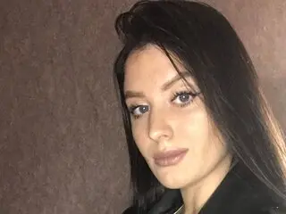 AlinaWiess cam hd online