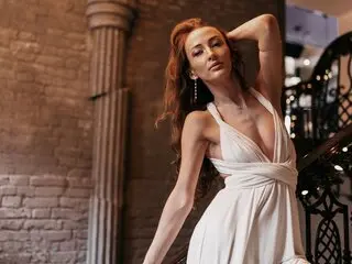 AlisaGarcia shows naked cunt