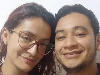 AndrewAndAlexa cam free webcam