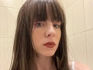 AnnaChocolate real video shows