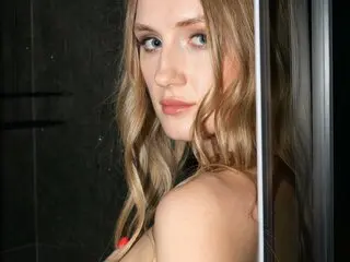 AnnaRise online nude online