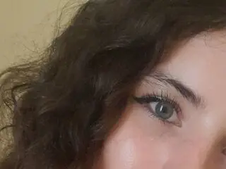 AnyLola free pics porn