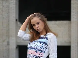 AriISHome fuck livejasmin jasmin