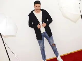 BrandonBishop real anal webcam