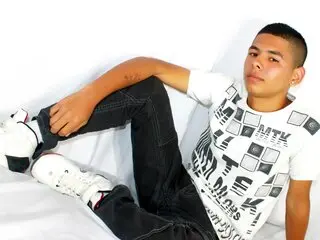 BrandonColby show pussy camshow