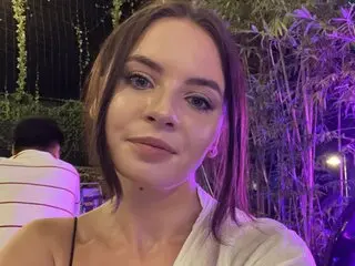 ChloeWo recorded nude videos