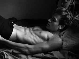 EdwardJili livejasmin online webcam
