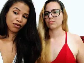 EmilyAndGabi webcam real jasmine