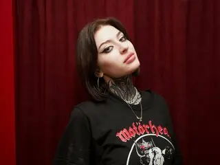 HollyWhite cunt ass live