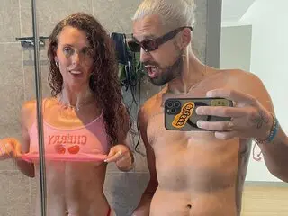 JohnnyandJada shows recorded cam