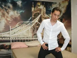 KevinDraw xxx show sex