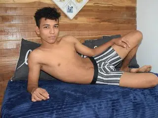 KevinMarshall porn shows cunt