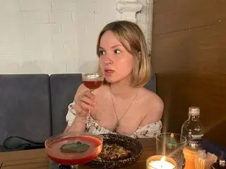 LeliaPunjav show show naked