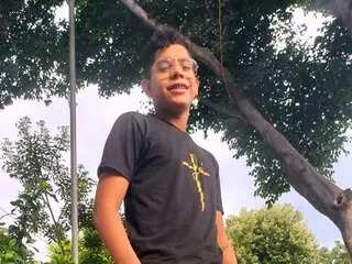 LiamJack shows free ass