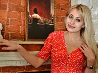 LinnaGolden camshow show pics