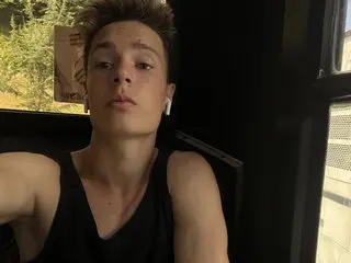 MihaelSummers live fuck porn