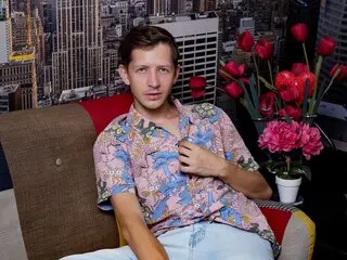 NickRoads shows cunt fuck