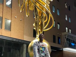 NickoBinks naked show anal