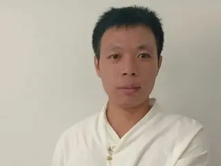 RobertChen free fuck cunt