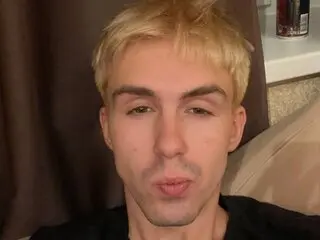 RobertSnow webcam live jasminlive