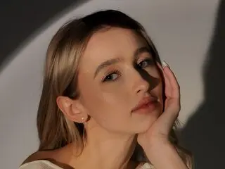 SeasonHamiss sex webcam show