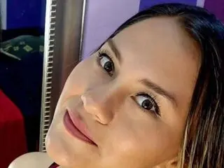 SilvanaArdiente naked jasmine shows