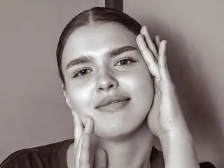 StephaniRoger naked pussy cam