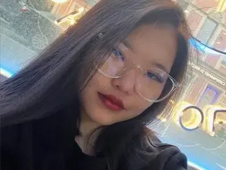 YunaArai nude toy ass
