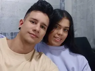 YurleyandEnrique live jasminlive nude